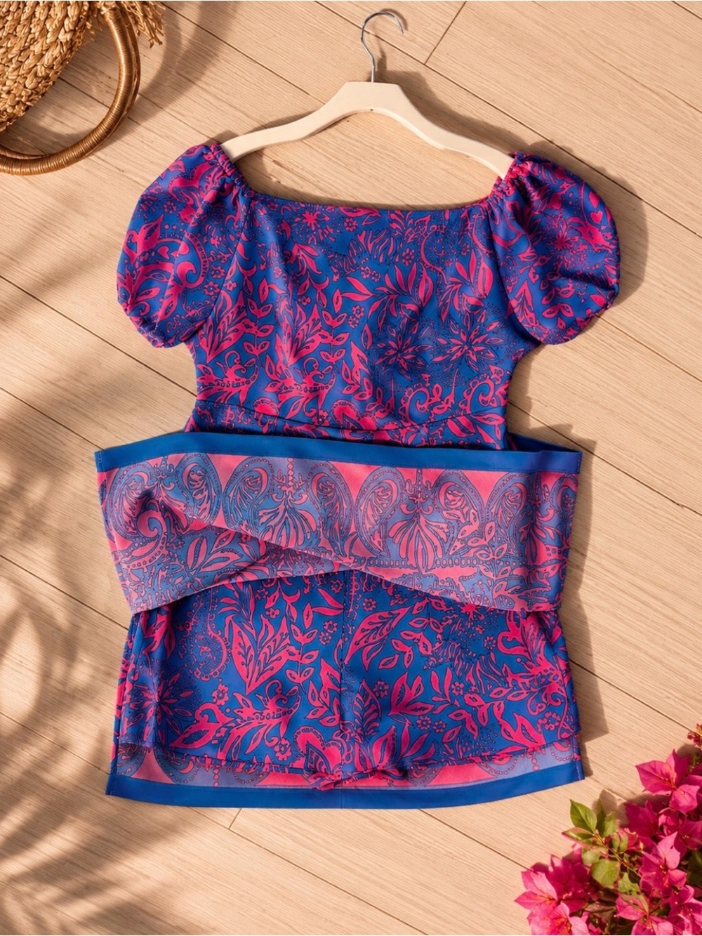 Lilly Pulitzer Dress with Built-In Skirt Shorts | Size 6 | - Picture 4 of 4